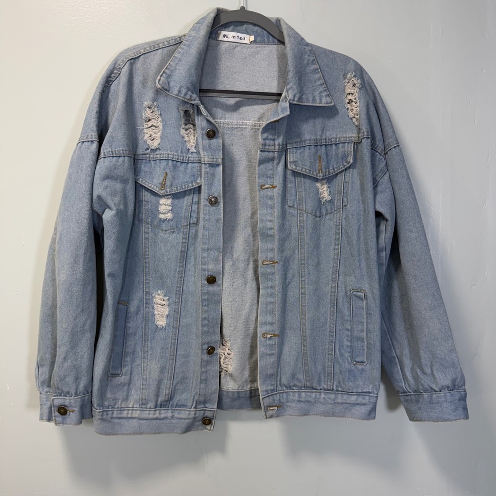 ML in ted Distressed Oversized Denim Trucker Jacket Light Wash Blue